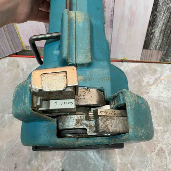 ★マキタ(makita) コードレス全ネジカッター SC101DZ【八潮店】