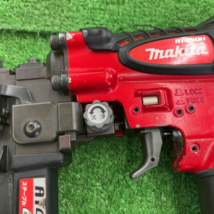 【中古品】 マキタ/makita 高圧フロアタッカ・AT450H 【桶川店】