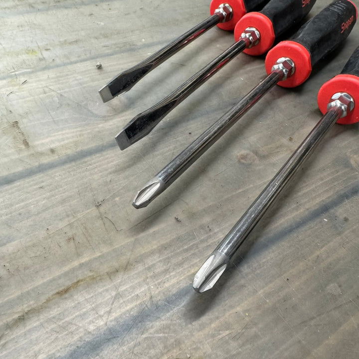 Snap-on スナップオン プラスドライバー SGDP631RA×2本 マイナスドライバー SGD6A×2本【戸田店】