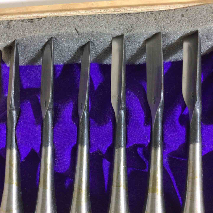 【未使用品】清玄作 木彫のみ 剣組15本 鑿・鉋・大工道具 ノミ【戸田店】