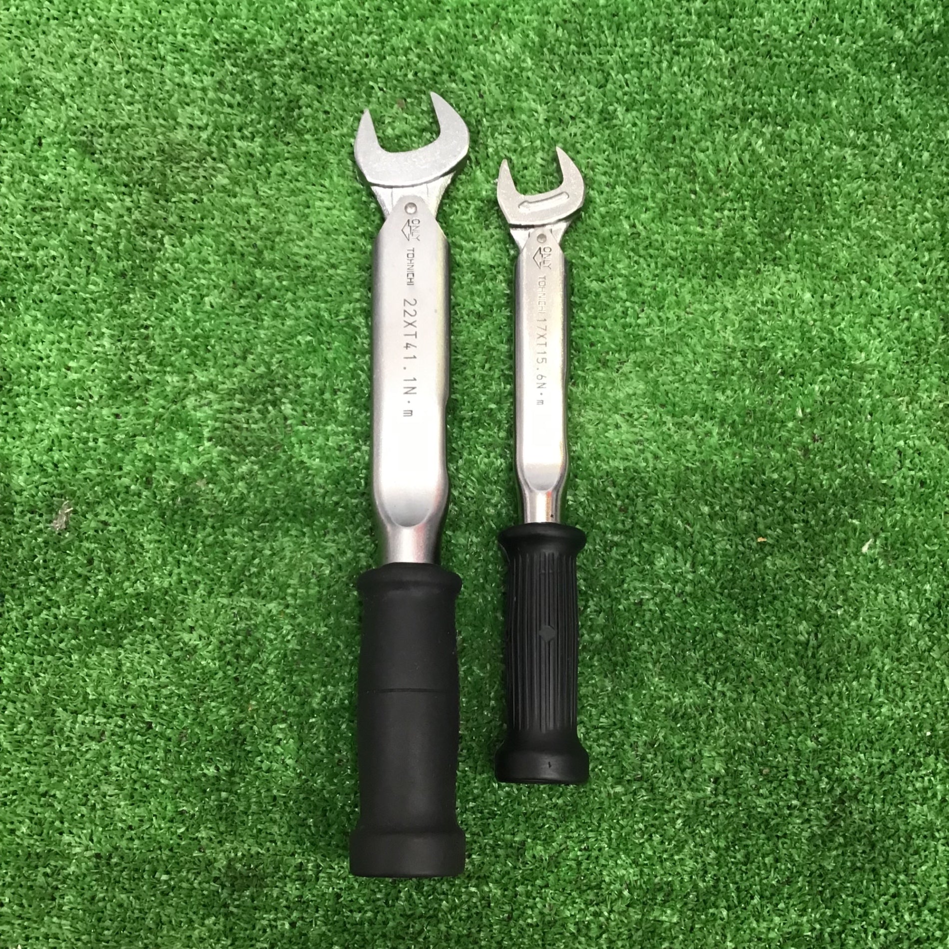 TOHNICH トルクレンチ 17XT15.6N 22XT41.1N・m 2本セット【草加