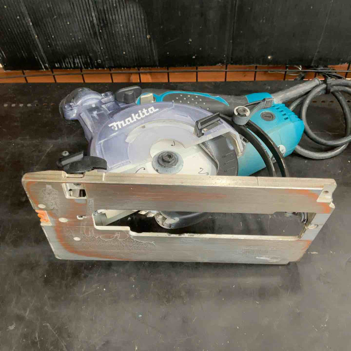 ★マキタ(makita) 防じん丸のこ KS5200FX【草加店】
