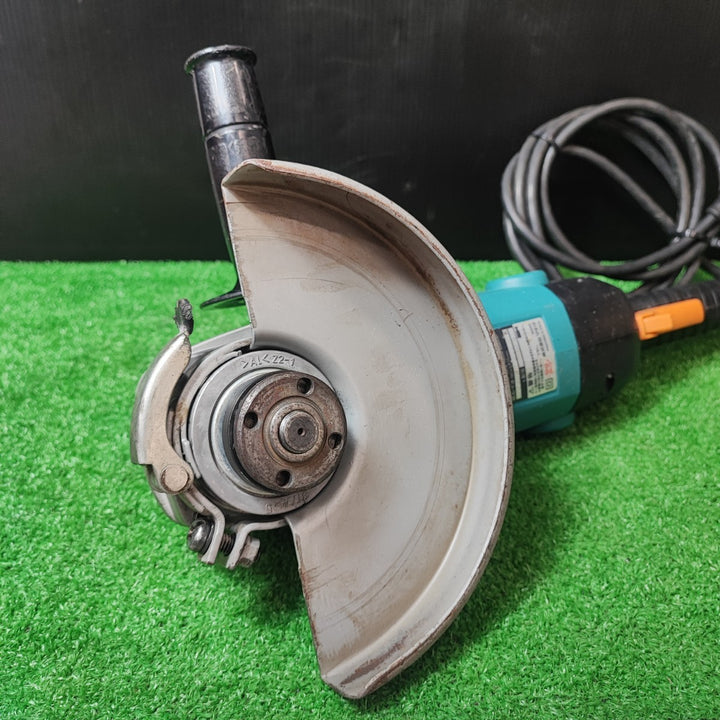 ☆マキタ(makita) 180mm電子ディスクグラインダ GA7011C【岩槻店】