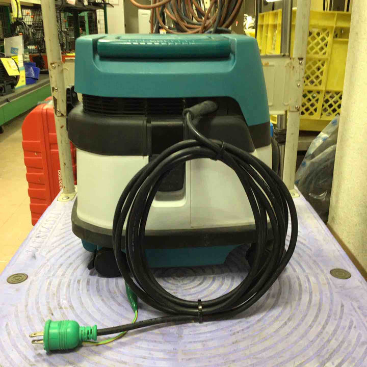 ★マキタ(makita) 集じん機 乾式 484(P)【草加店】