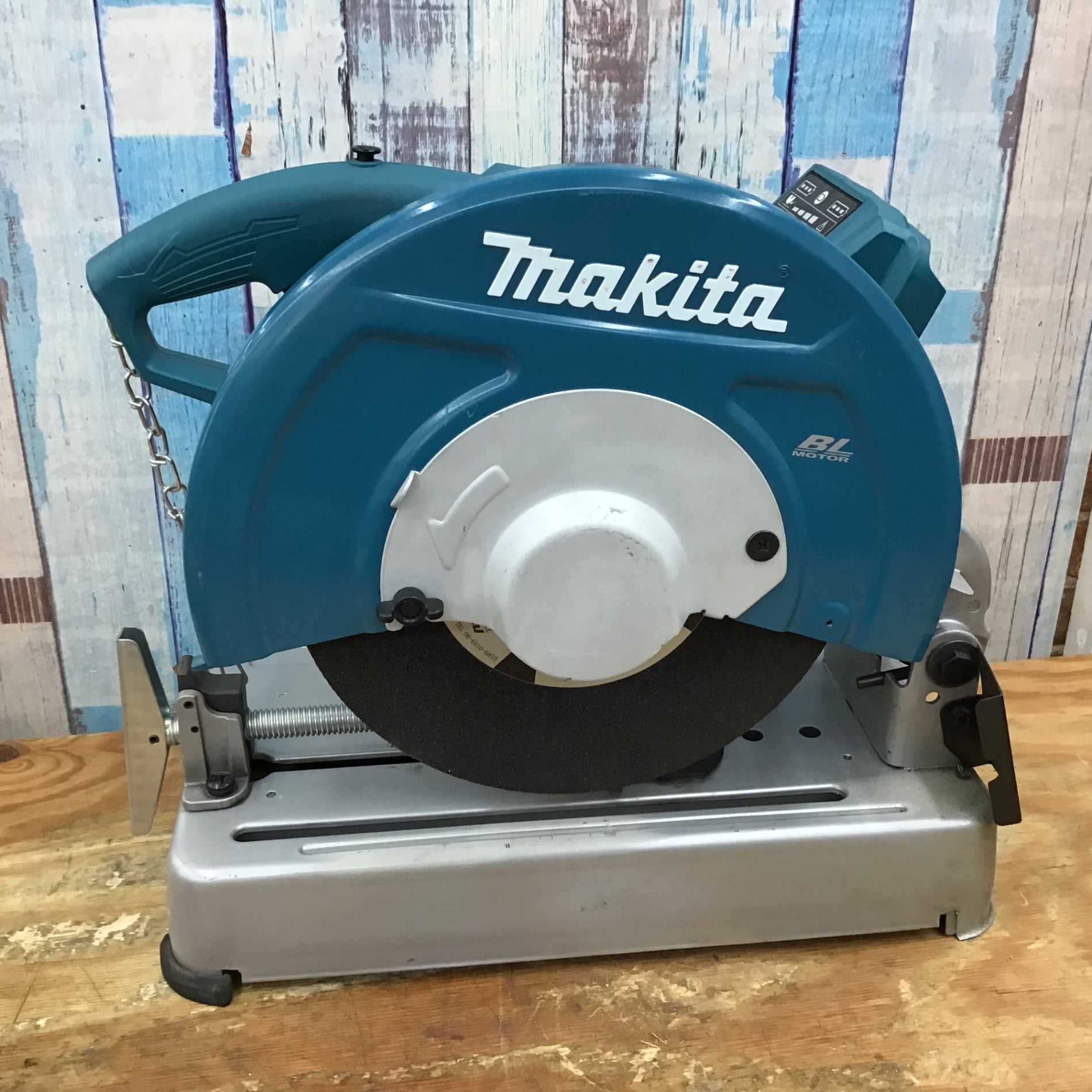 ☆マキタ(makita) 355㎜コードレス高速切断機 LW141DZ 本体のみ【柏店 