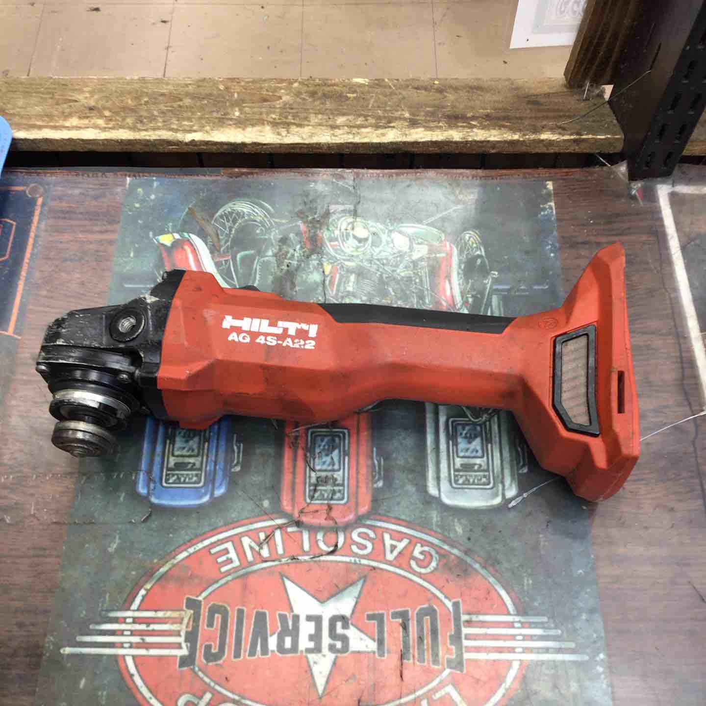 ◇HILTI ヒルティ 100mm充電式ディスクグラインダー AG 4S-A22 ◇HILTI ヒルティ 100mm充電式ディスクグラインダー AG 4S-A22