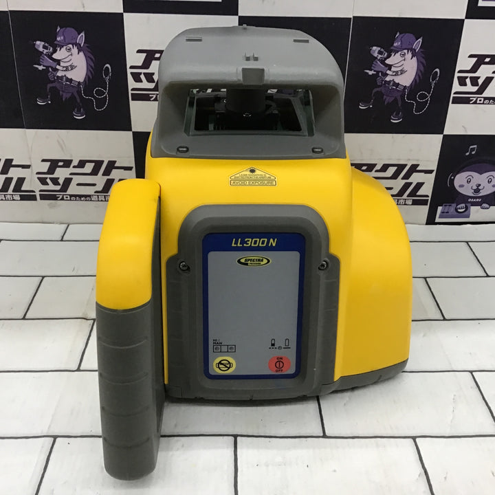 ○スペクトラ(SPECTRA) 回転レーザー(レベルプレーナー) LL300N【所沢店】