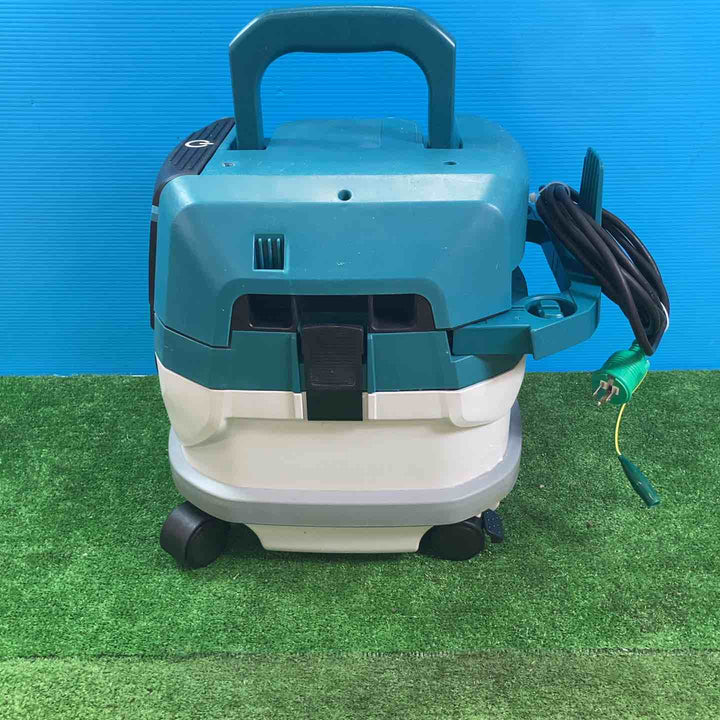 【店頭受取り限定】★マキタ(makita) 集じん機 乾式 VC0830【岩槻店】