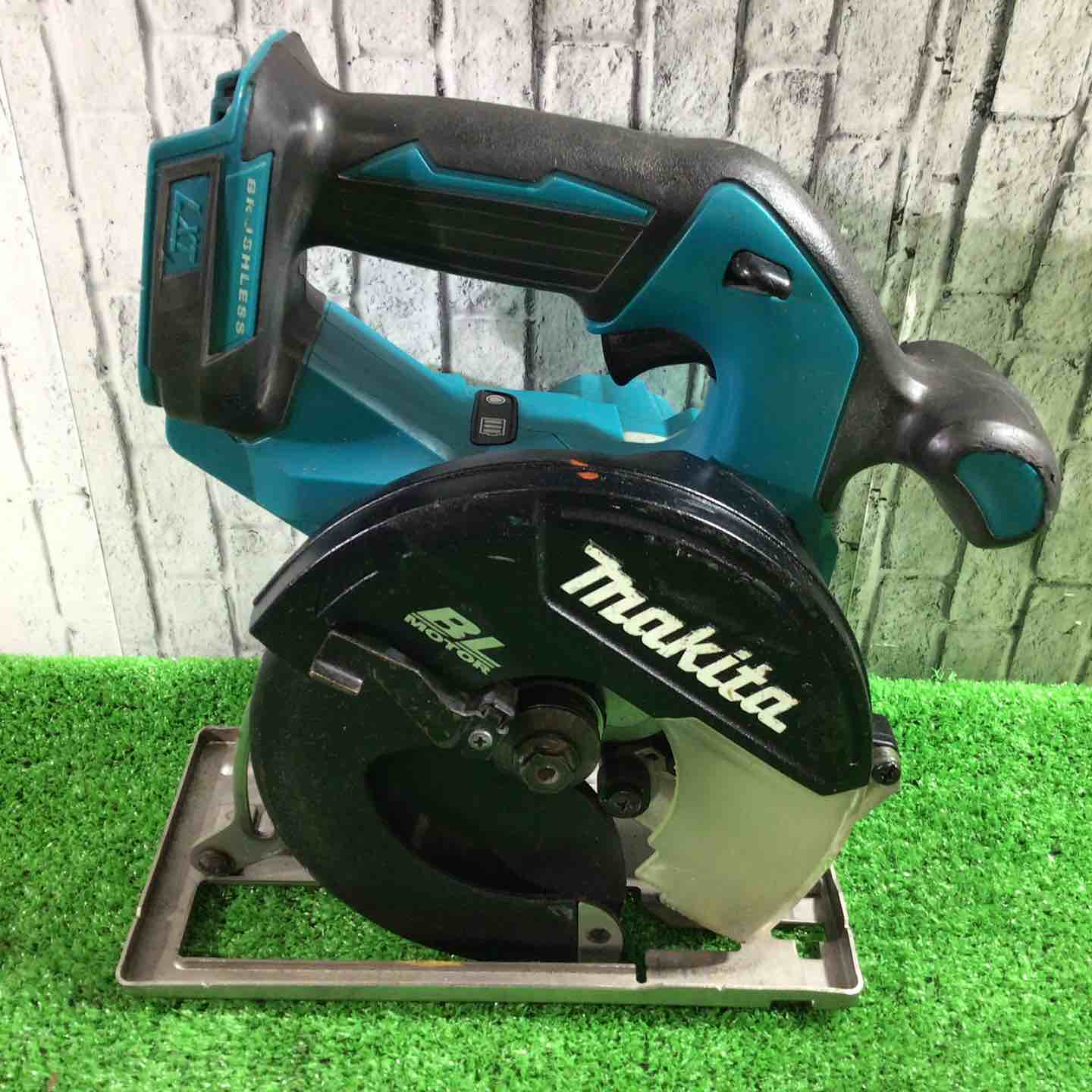 ☆マキタ(makita) コードレスチップソーカッター CS551DZ【川口店