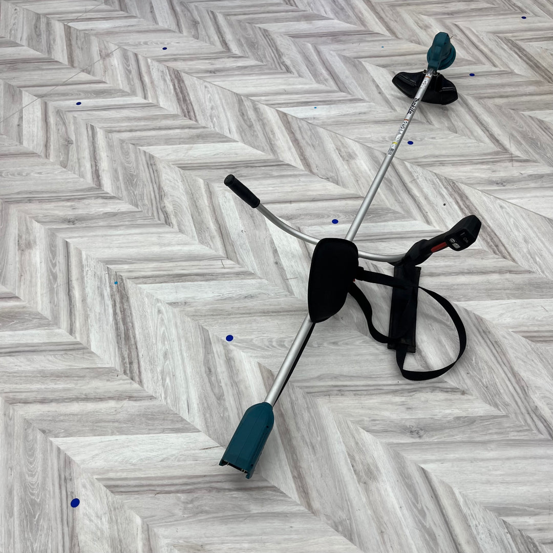 【店頭受取り限定】〇マキタ(makita) コードレス草刈機 MUR190SDZ 本体のみ 18V 【越谷店】