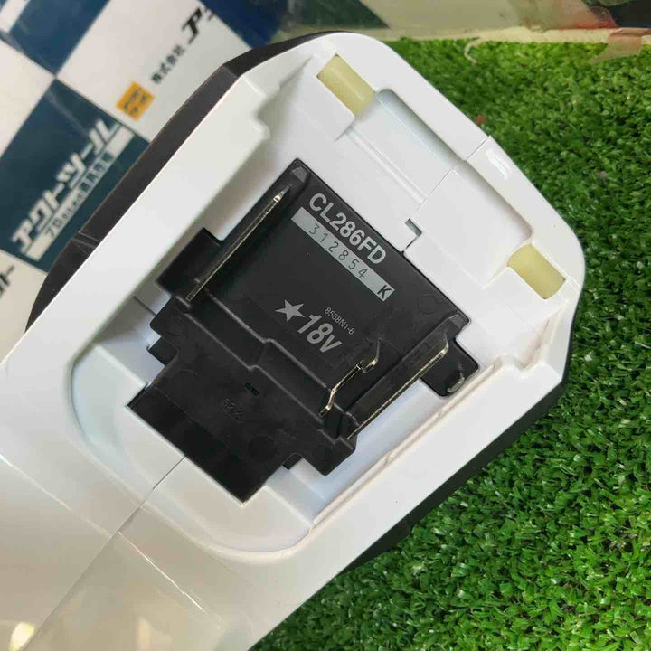 ★マキタ(makita) コードレスクリーナー CL286FDZW【草加店】