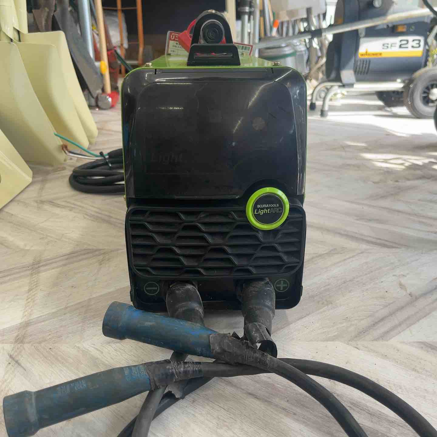 ◇育良精機(IKURA) インバーターライトアーク溶接機 ISK-LS250S【越谷 