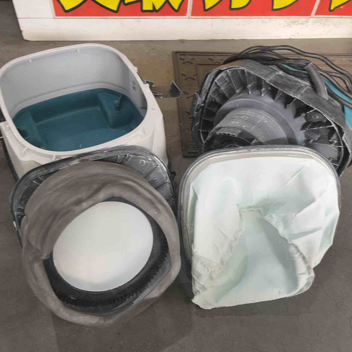 ★マキタ(makita) 集じん機 乾式 484(P)【川口店】