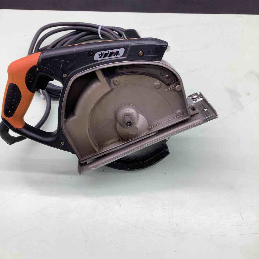 ◇新ダイワ(Shindaiwa) 180mm 防塵カッター B18N2-F(B18NII) チップソーカッター【越谷店】