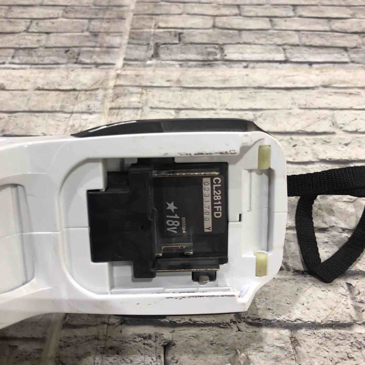 ★マキタ(makita) コードレスクリーナー CL281FDFCW【川口店】