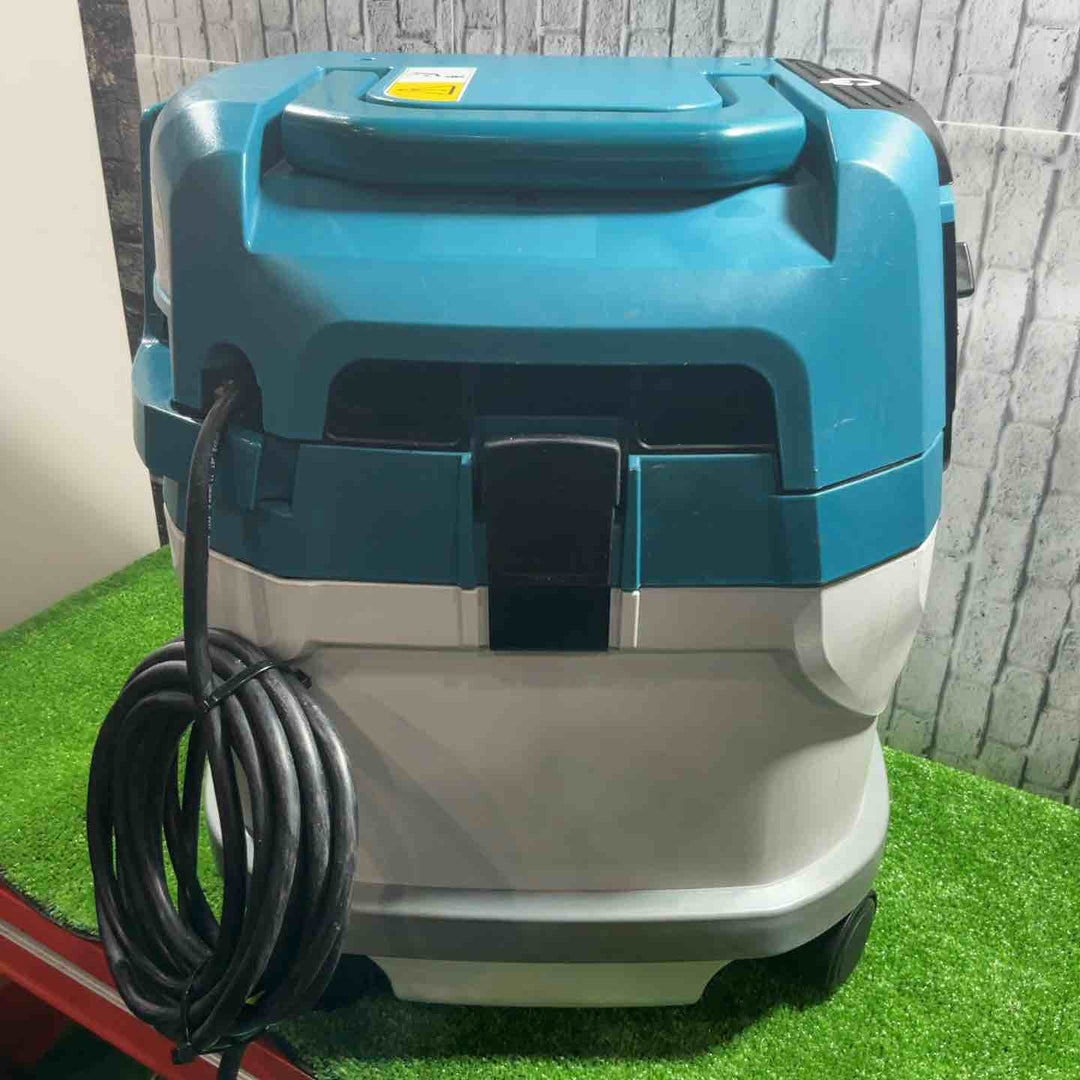 ★マキタ(makita) 集じん機 乾湿両用 VC1520【川口店】
