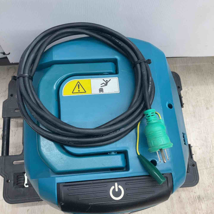 ★マキタ(makita) 集じん機 乾式 VC0830【川越店】