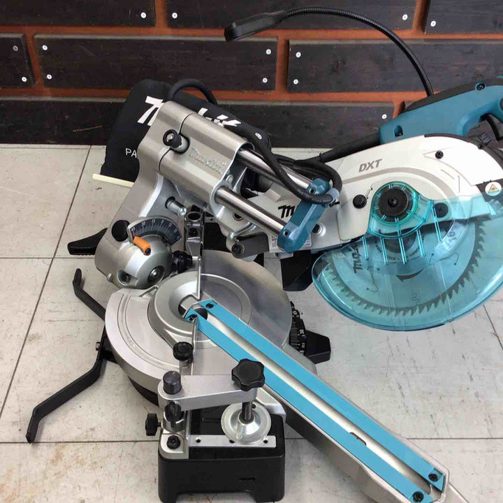 【中古美品】 マキタ/makita 卓上スライドマルノコ LS0612FL 【鴻巣店】