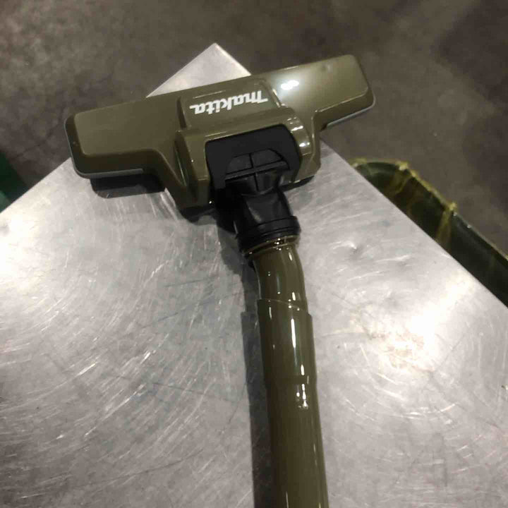 ★マキタ(makita) コードレスクリーナー CL286FDZO【川口店】