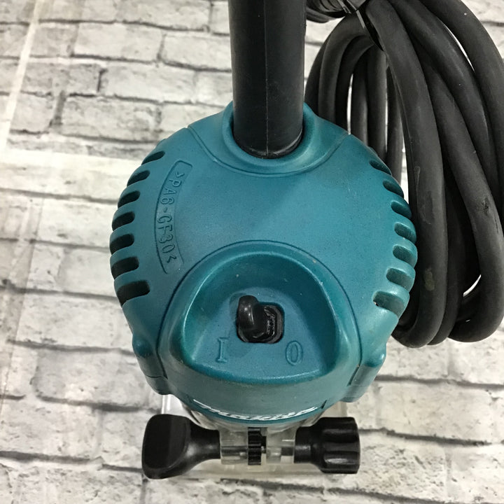 ☆マキタ(makita) 6mmトリマ 3709【川口店】