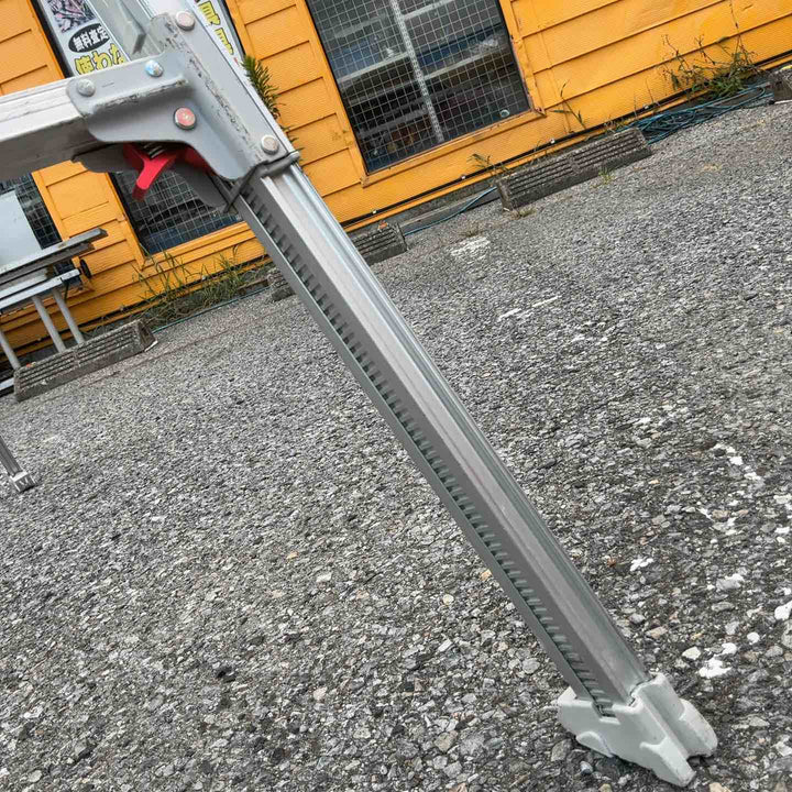 【店頭受取り限定】長谷川 脚伸縮専用脚立 RYZ-27c 9尺【草加店】