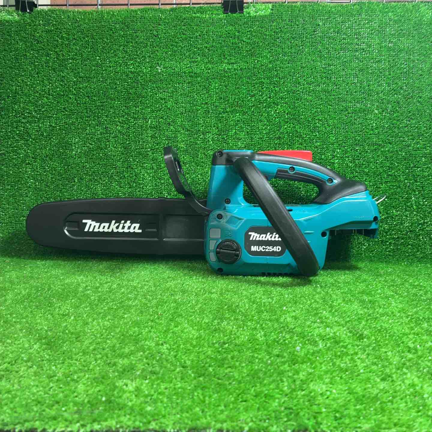 中古品】 マキタ(makita) コードレスチェーンソー MUC254DZ 【藤沢店 
