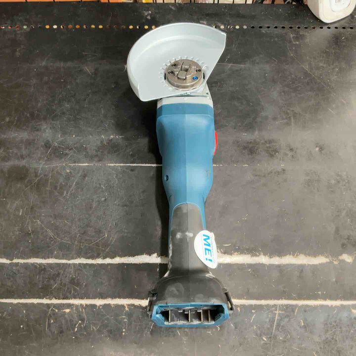 ボッシュ(BOSCH) 18V コードレスディスクグラインダー X-LOCK スタートキット(アクセサリーセット・8.0Ahバッテリー1個・充電器・キャリングケース付) GWX18V-10SC5J【草加店】