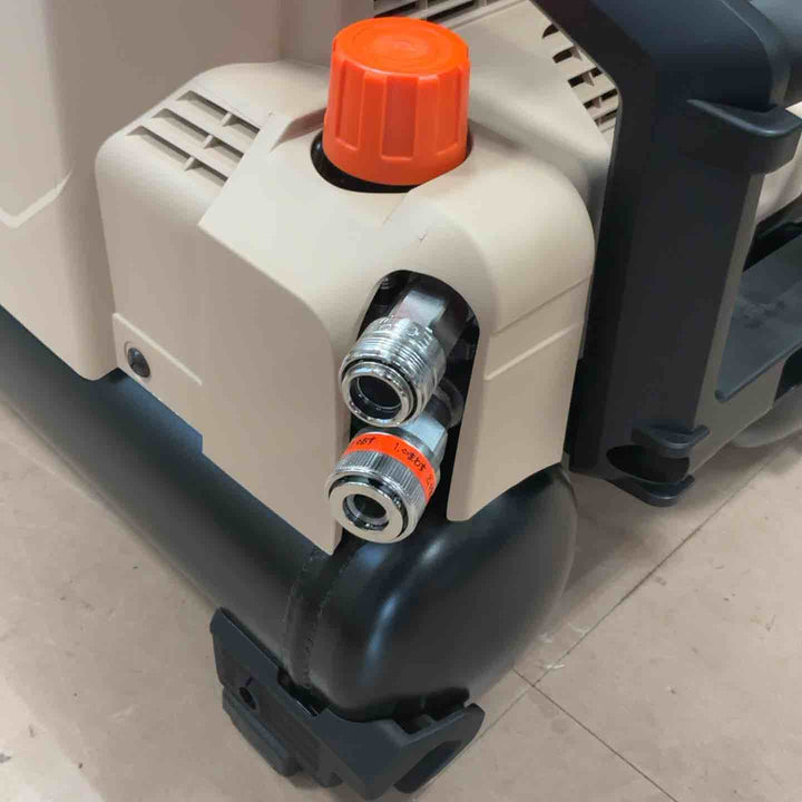 ★マックス(MAX) 高圧専用エアコンプレッサー AK-HH1310E_サンドベージュ【草加店】