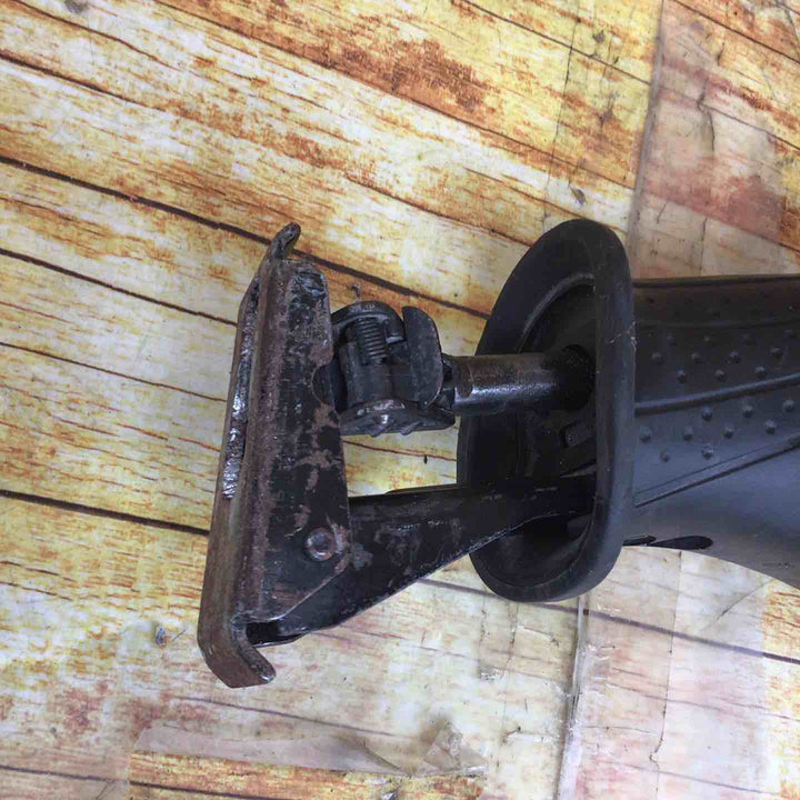 ボッシュ(BOSCH) セーバーソー GSA1100E【川崎店】