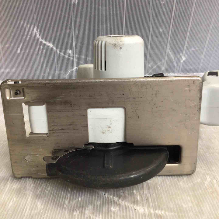 ★パナソニック(Panasonic) コードレスチップソーカッター EZ4542LS2M-B【草加店】