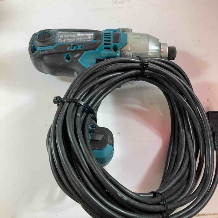 ☆マキタ(makita) インパクトドライバ TD0220【川崎店】