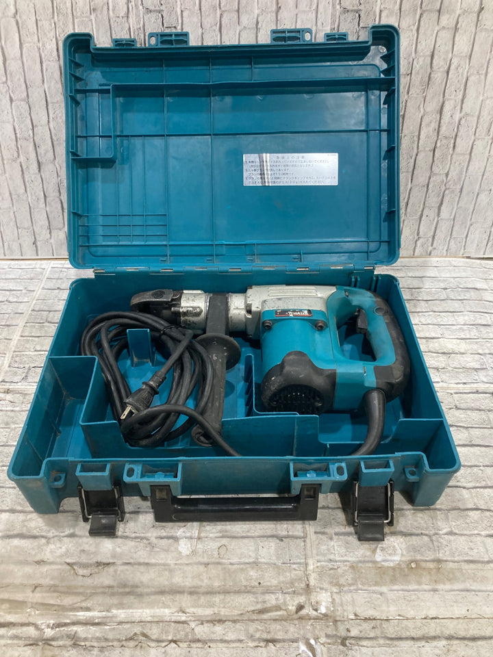 ★マキタ(makita) 電動ハンマ HM0830 17mm六角軸 打撃数 min-1(回/分):2,700 【川口店】