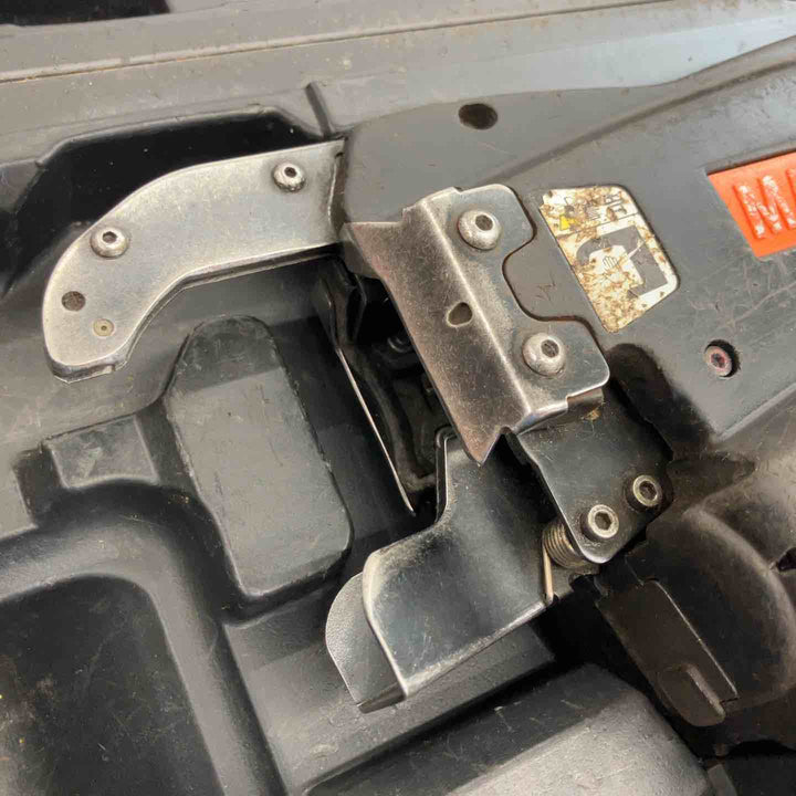 【中古品】 マックス/MAX 鉄筋結束機 リバータイア・RB-440T-B2CA/1415A 【桶川店】