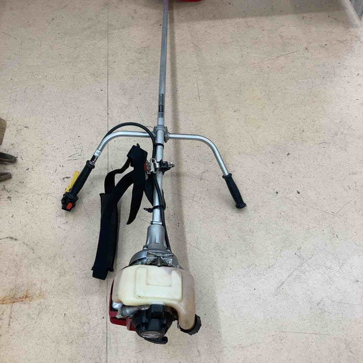 【中古品/店頭受取り限定】ホンダ(HONDA) 4ストロークエンジン草刈り機 UMK425H 刃未使用交換済み 肩掛けベルト付き【東大和店】