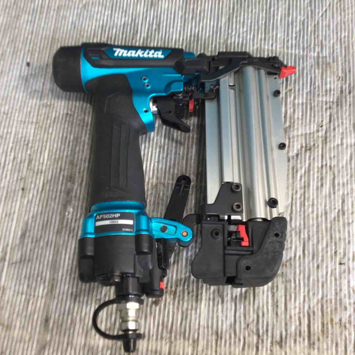 ★マキタ(makita) 高圧ピンネイラ AF502HPM【草加店】