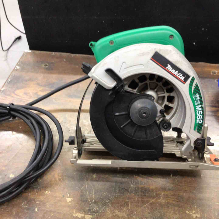 ◇マキタ(makita) 165mm 電気マルノコ M562【戸田店】