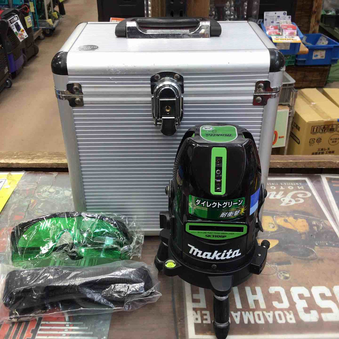 ◇マキタ グリーンレーザー墨出し器 SK310GP【草加店】
