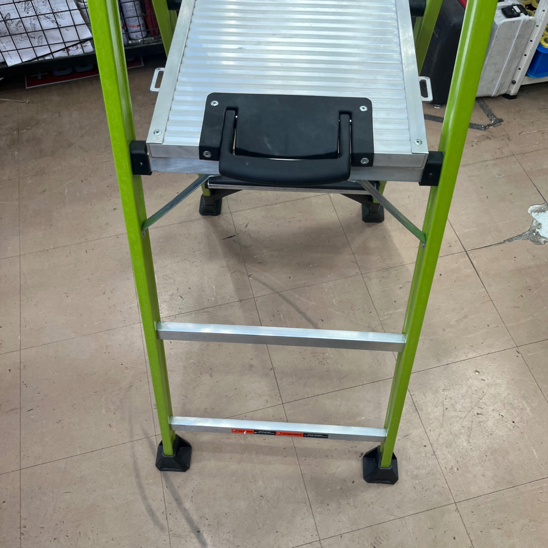 【店頭受取り限定】Little Giant マイティーライト 2.0 7FRP上わく付き 脚立  段数3 LG-15405 【草加店】