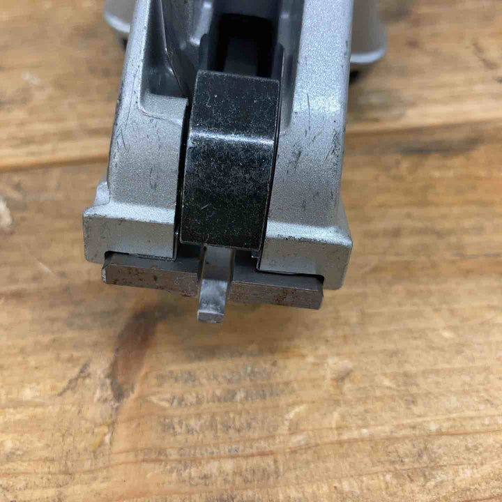 【中古品】 マキタ(makita) ストレートシャー JS1601 鉄板 トタン 100V 【東大和店】