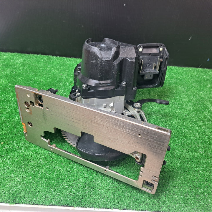 ★マキタ(makita) コードレス丸のこ HS631DZB【岩槻店】