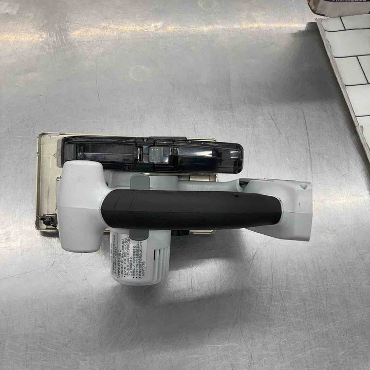 ★パナソニック(Panasonic) コードレスチップソーカッター EZ4542LS2M-B【所沢店】