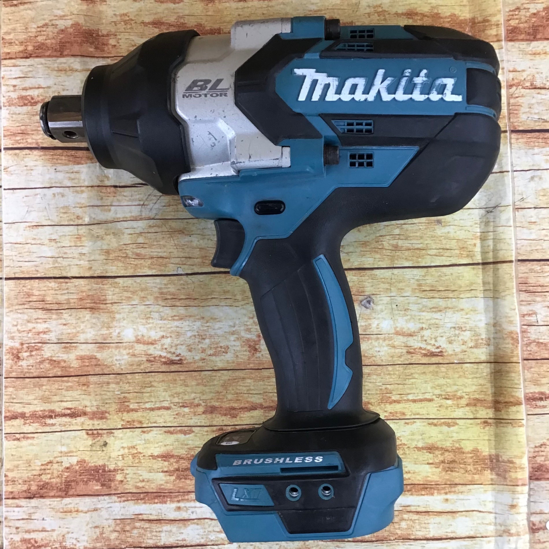 ☆マキタ(makita) コードレスインパクトレンチ TW1001DZ【川崎店