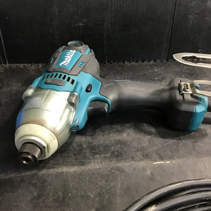☆マキタ(makita) インパクトドライバ TD0220【草加店】