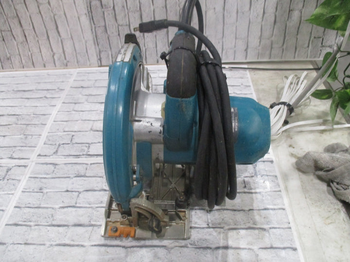 ★マキタ(makita) 電気マルノコ 5637BA【川口店】