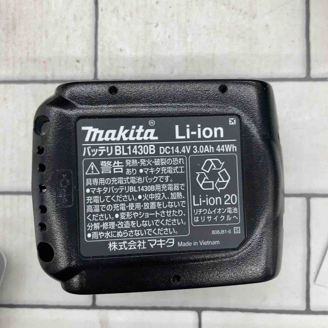 ★マキタ(makita) コードレスクリーナー CL141FDRFW【所沢店】