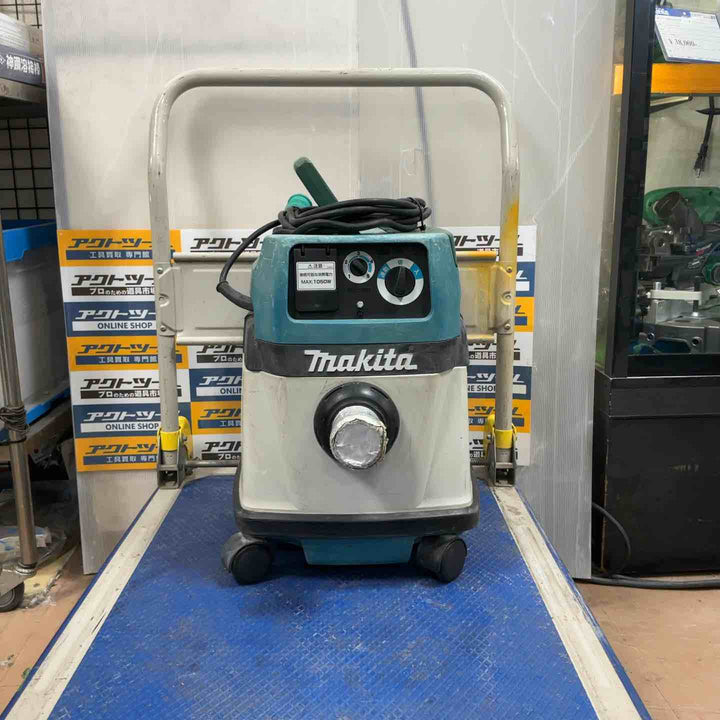 makita マキタ 集じん機 型式おそらく484(P)【草加店】