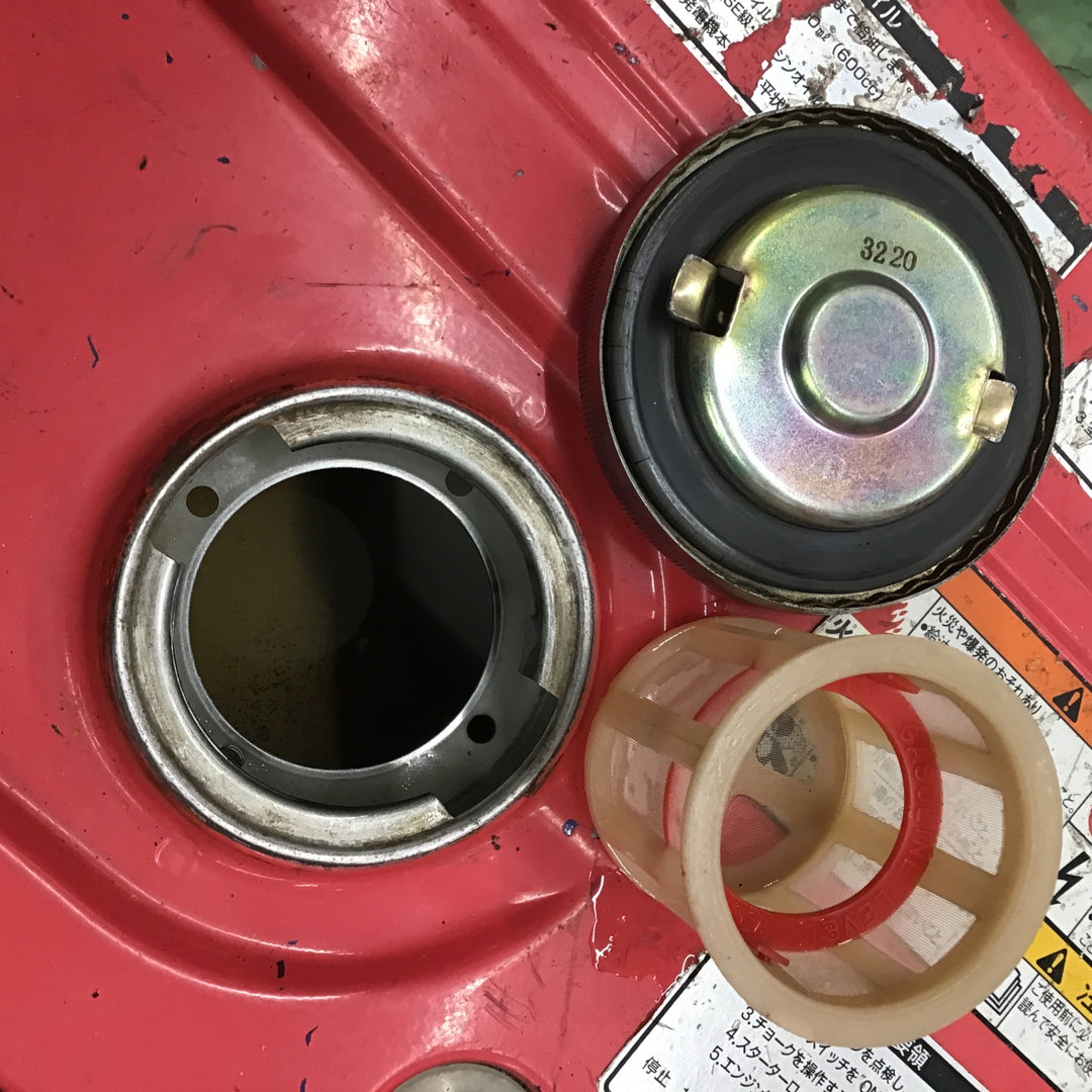 【中古品・店頭受取り限定】 新ダイワ Shindaiwa インバーター発電機 IEG2500 【桶川店】
