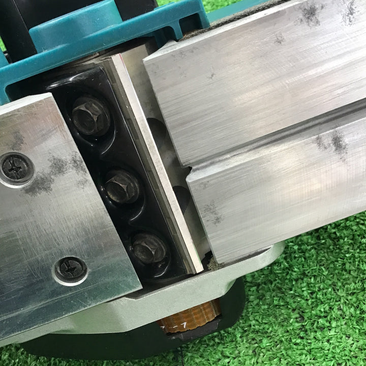 ☆マキタ(makita) 電気カンナ KP0800ASP 替刃式 コード削れあり【桶川店】