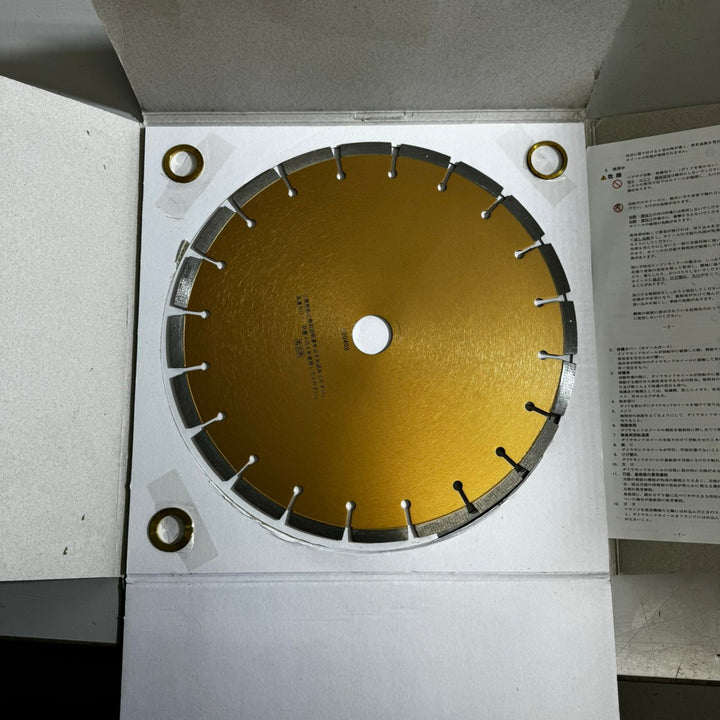 マキタ ダイヤモンドホイール 正配列レーザーブレード 外径305mm A-53861 ※パッケージにダメージ有【戸田店】