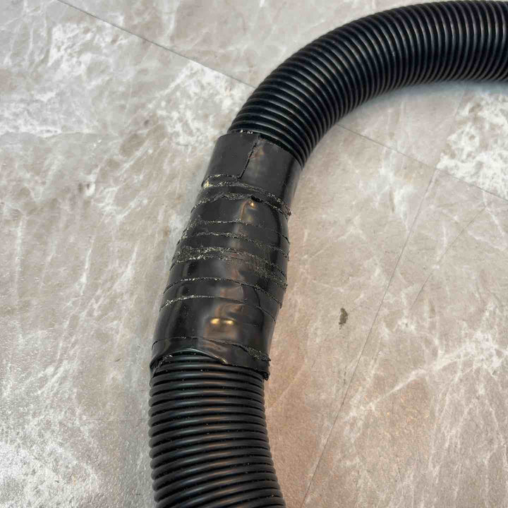 ☆マキタ(makita) コードレス掃除機(充電式クリーナー) CL121DZ【八潮店】